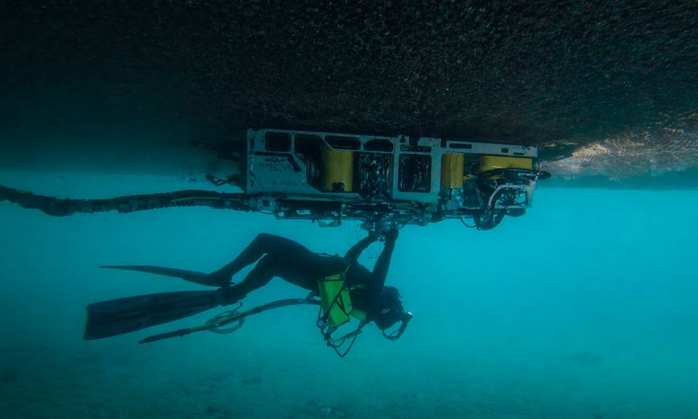 Boat hull Cleaner 2